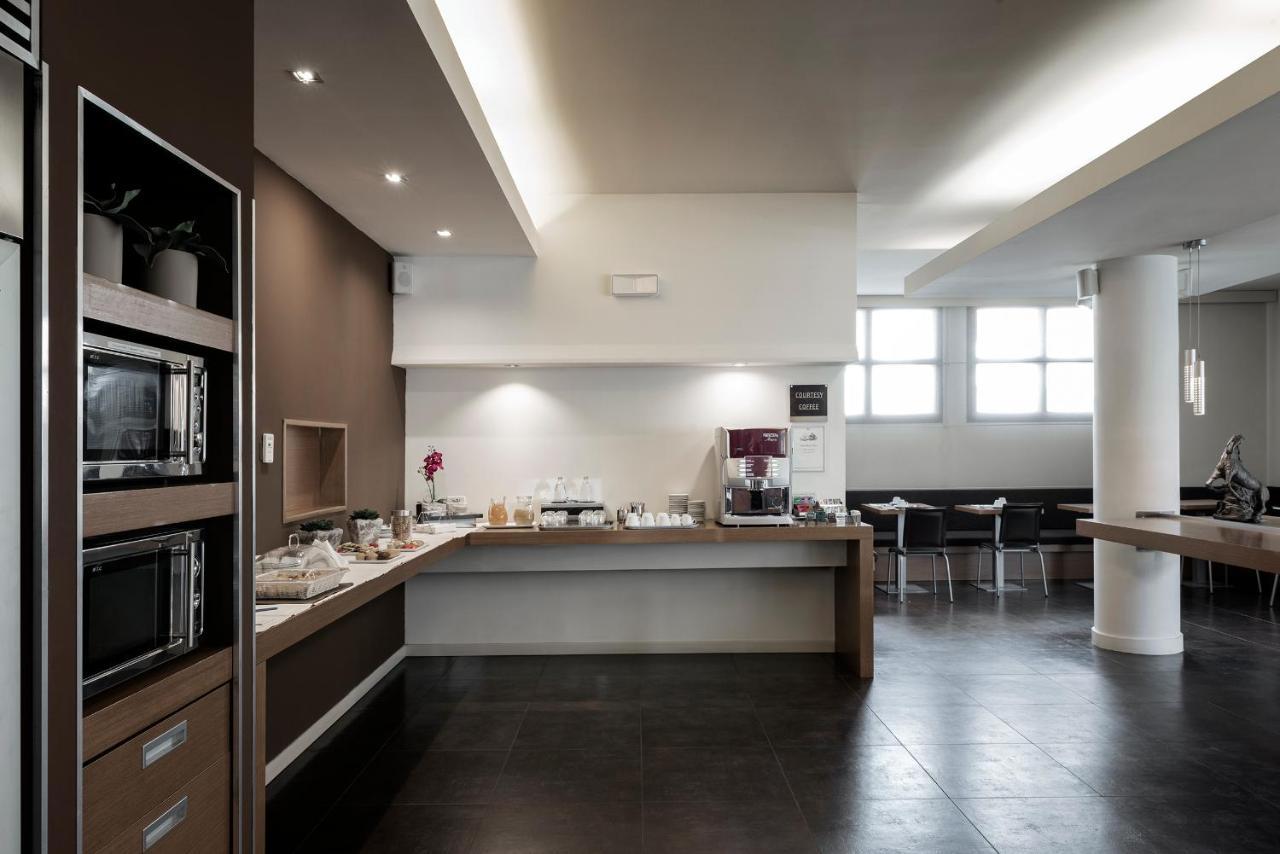 Hc3 Hotel Болоня Екстериор снимка