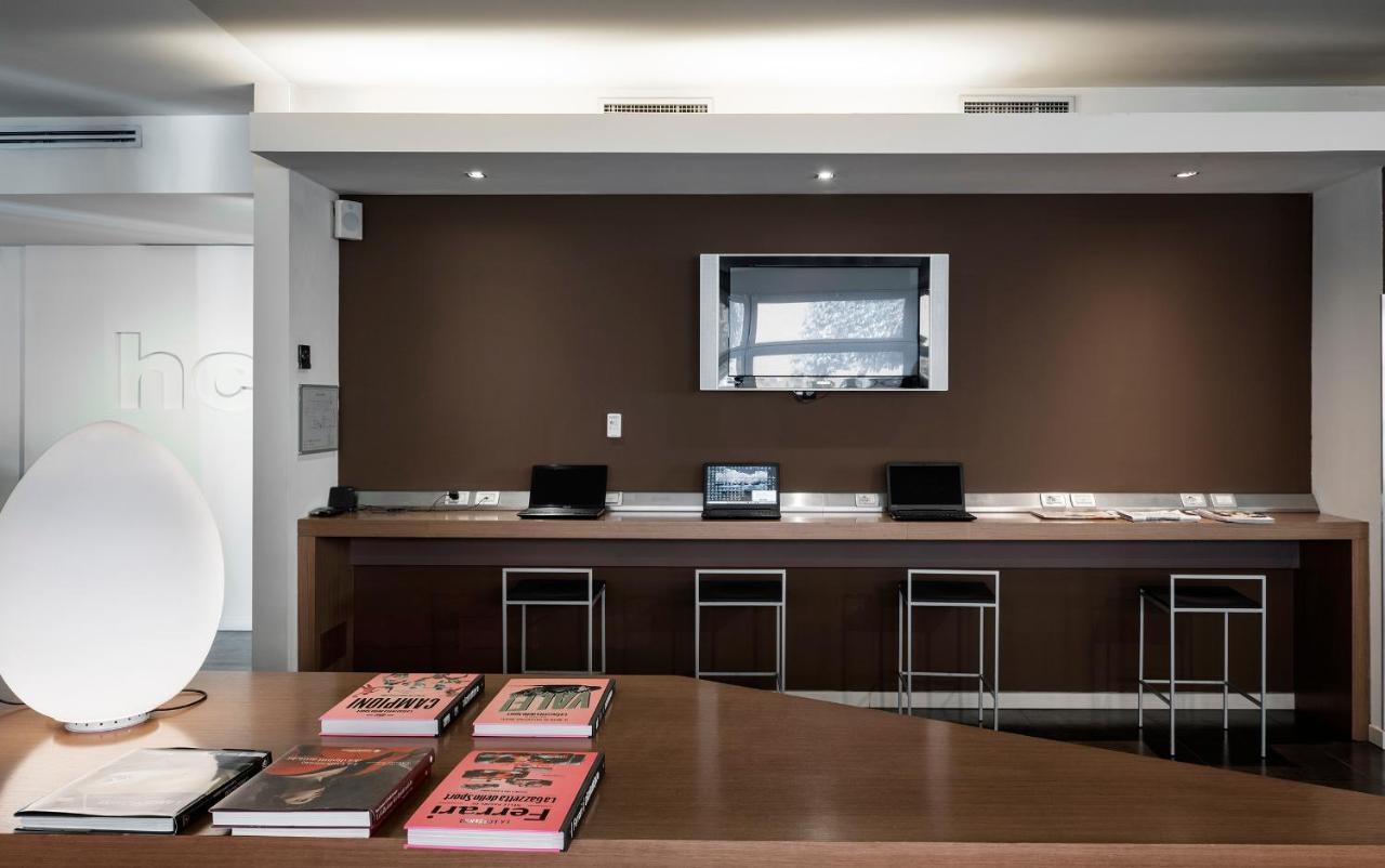 Hc3 Hotel Болоня Екстериор снимка